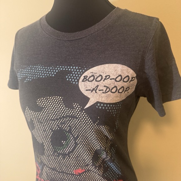 Betty Boop T-shirt Rare Graphic Print From 2102 Comic Style Women's Size Small - Picture 2 of 7